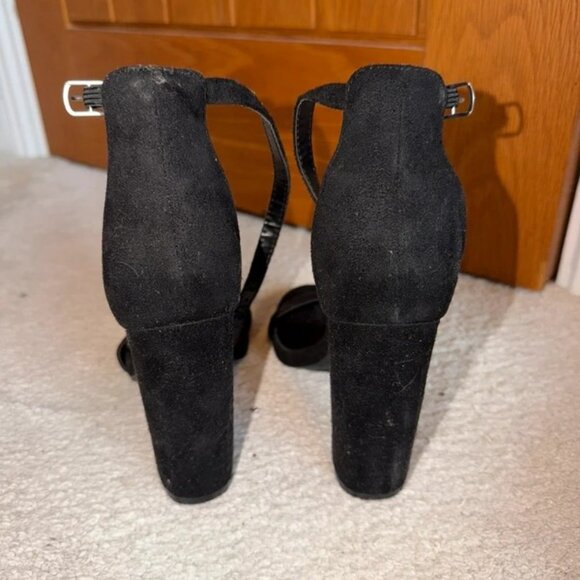 PrettyLittleThing Black Suede Heels - Picture 3 of 4